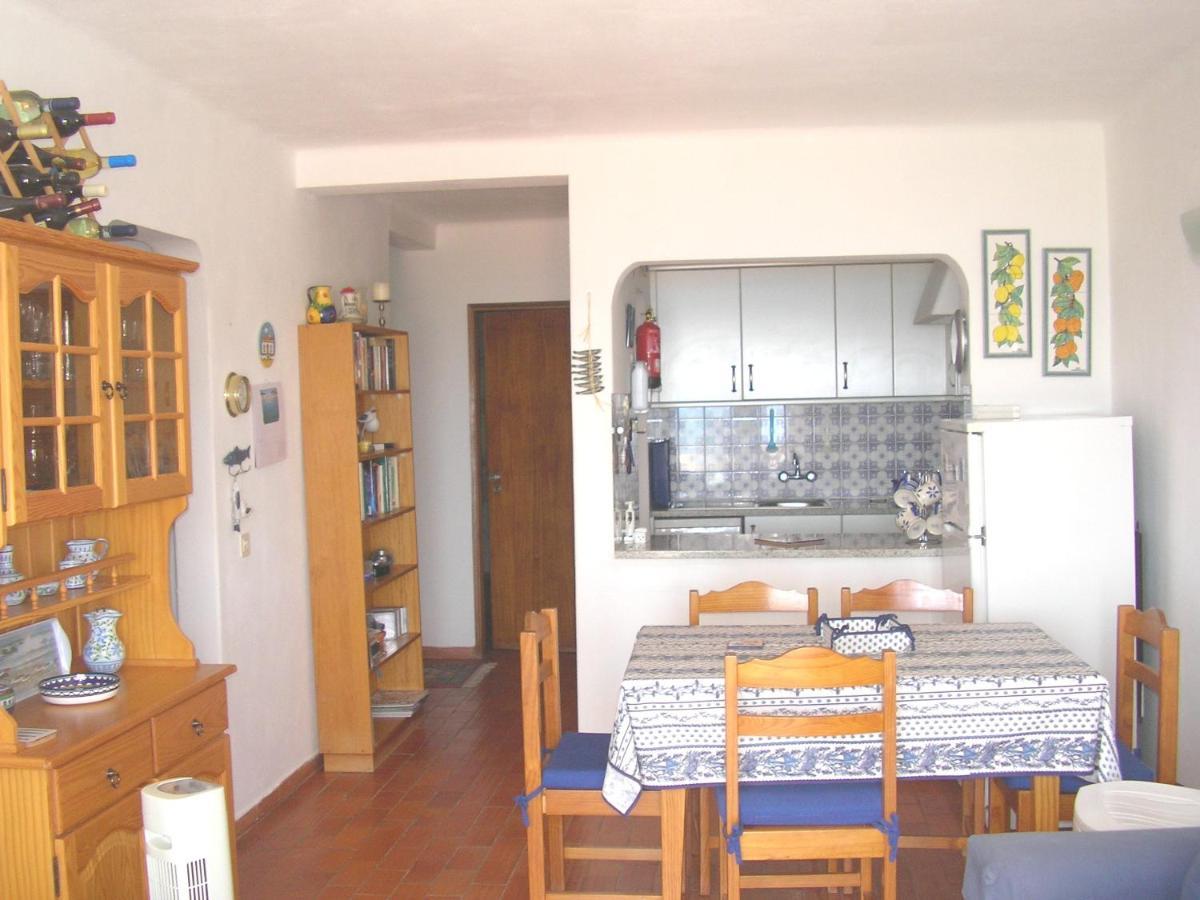 Apartamentos Salema Praia Club Bagian luar foto
