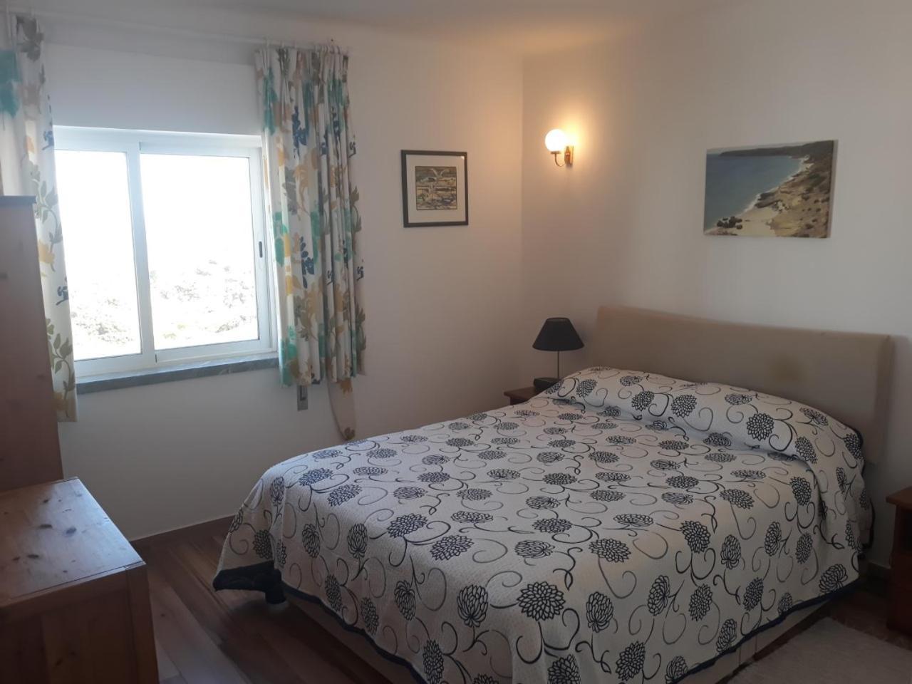 Apartamentos Salema Praia Club Bagian luar foto