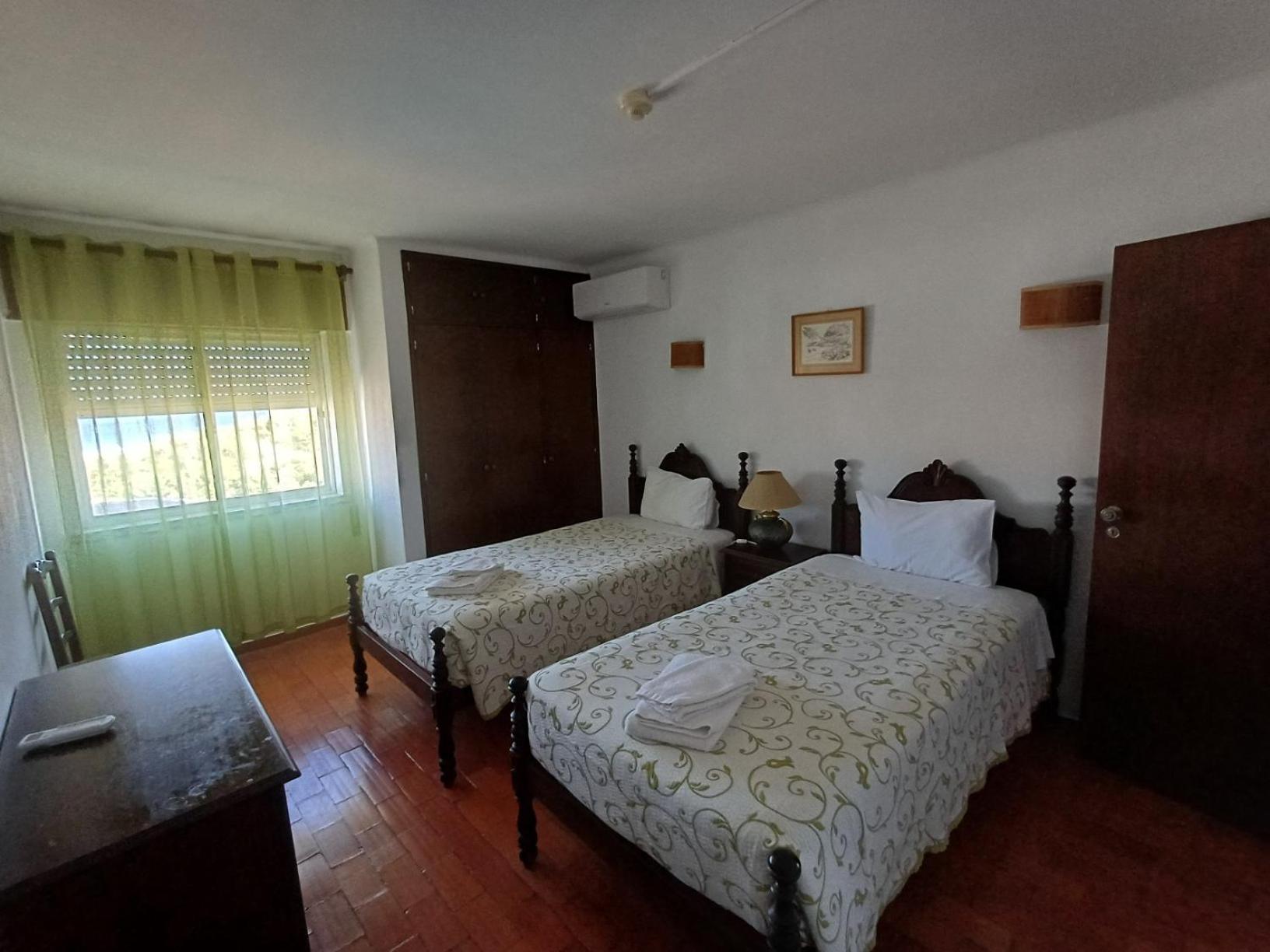Apartamentos Salema Praia Club Bagian luar foto