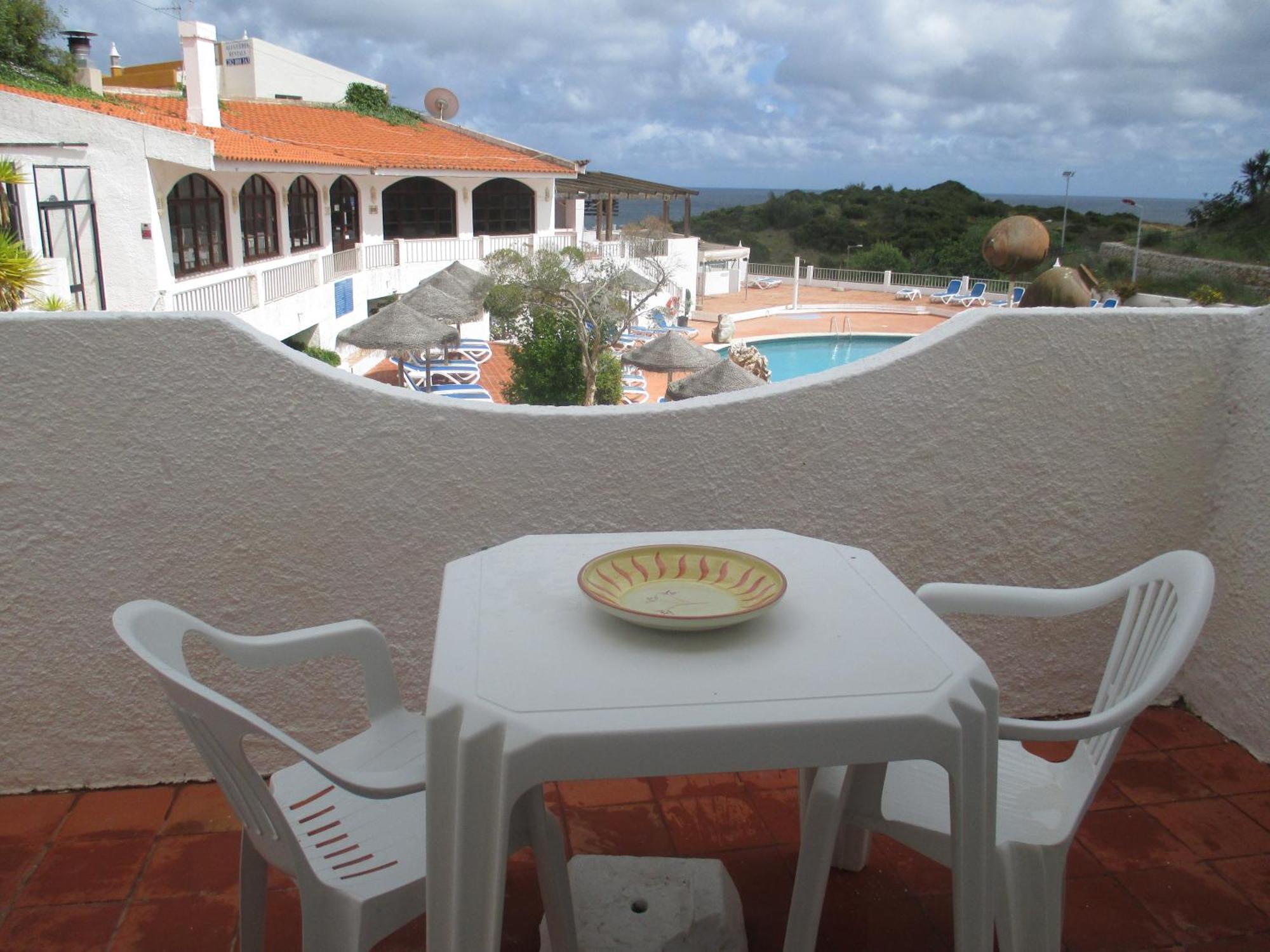 Apartamentos Salema Praia Club Bagian luar foto