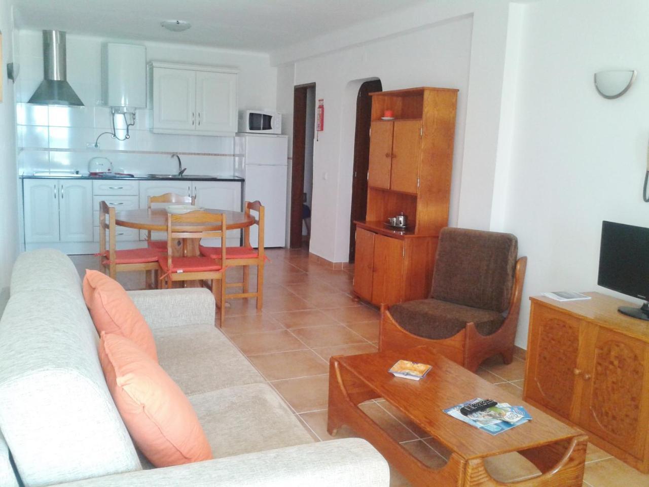 Apartamentos Salema Praia Club Bagian luar foto