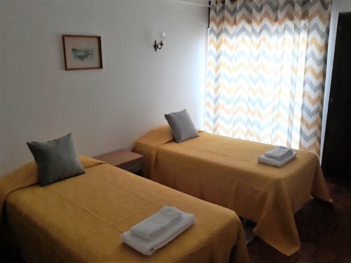 Apartamentos Salema Praia Club Bagian luar foto